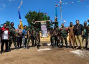 HUT RI Ke-79 di Perbatasan RI-PNG, Satgas Pamtas Yonif 726/Tml Tampilkan Demonstrasi Beladiri Double Stick di Kampung Kuler