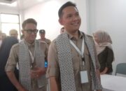 Bakal Calon Bupati Deden Wahyu Bersama Abi Ramzi Datangi KPUD Cianjur Di Usung Lima Partai Politik