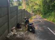 Tembok Tinggi Pinggir Jalan Tidak Sesuai Dengan Garis Sempadan Bangunan