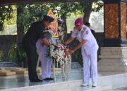 Dankodiklatal Pimpin Ziarah di Makam Pahlawan Dalam Rangkaian HUT ke-79 TNI