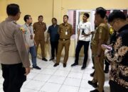 Dalam Memastikan Keamanan Pemilihan Pilkada Serentak, Forkopincam Pebayuran Cek Gudang Logistik