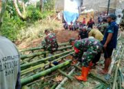 Gotong Royong TNI dan Warga Ciwalen: Jembatan Darurat Bambu Sebagai Solusi Mobilitas Sementara
