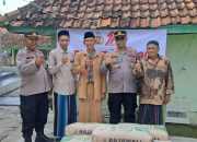 Baksos Religi Polsek Serang Baru: Dalam Rangka Hut Bhayangkara Ke – 79, 50 Sak Semen Untuk Masjid Jamie Al-Ikhlas