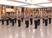 Kapolri Lantik Sejumlah PJU Mabes Polri dan Kapolda