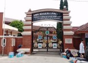 Pelarangan Liputan pada Penyerahan dan Pelantikan PPPK di SMKN 1 Pacet Soroti Isu Keterbukaan Informasi Publik