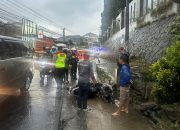 Pengendara Motor Diduga Hanyut di Kali Cipendawa, Tim SAR dan Polsek Pacet Lakukan Pencarian