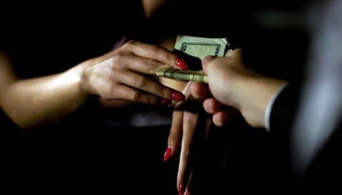 Diduga Jadi Korban Pengiriman PMI Ilegal ke Timur Tengah, Warga NTB Hilang Kontak — Suami Minta Bantuan Hukum