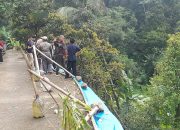 Bukit Cadas Gantung Digunduli, Kampung Cibuntu Terancam: Warga Tuding Aktivitas di Puncak Simun Picu Pergerakan Tanah