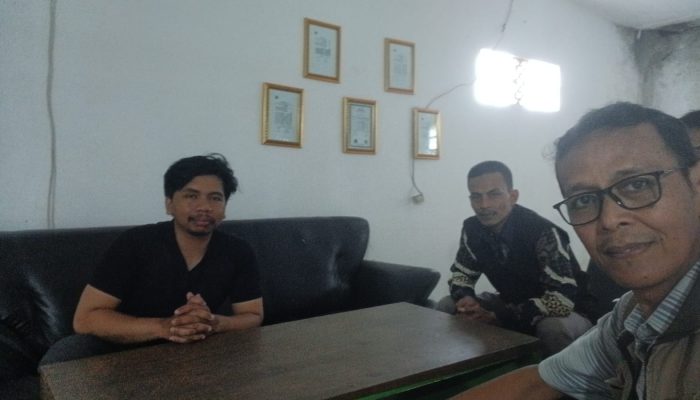 Gudang Pengemasan Telur di Cianjur Dikeluhkan Warga, Bau Busuk Ganggu Permukiman dan Aktivitas Madrasah