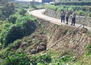 Desa Sukatani Pacet Perkuat Program Pengelolaan Sampah Melalui Gerakan Jumat Bersih