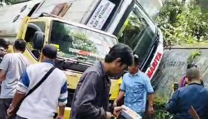 Bus Diduga Rem Blong di Jalur Puncak-cianjur, Puluhan Penumpang Luka: Pengawasan Angkutan Disorot