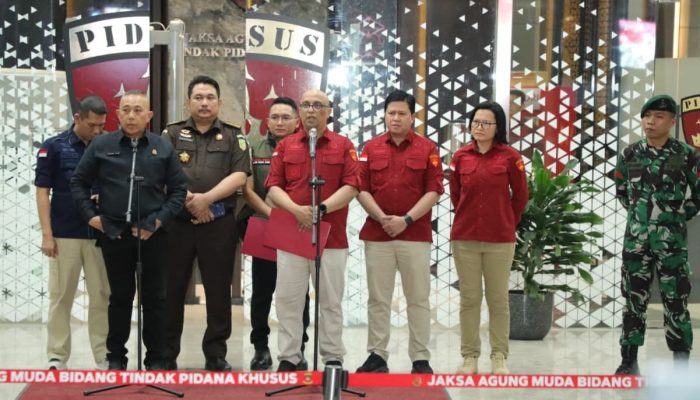 Skandal MBG Meledak: Tiga Eks Petinggi Badan Gizi Nasional Jadi Tersangka, Kejagung Bongkar Dugaan Rekayasa Mitra dan Markup Pengadaan