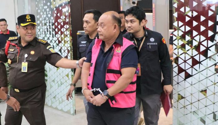 Skandal MBG Pecah: Tiga Mantan Petinggi BGN Ditahan, Jejak Dugaan Rekayasa Mitra dan Markup Triliunan Mulai Terkuak